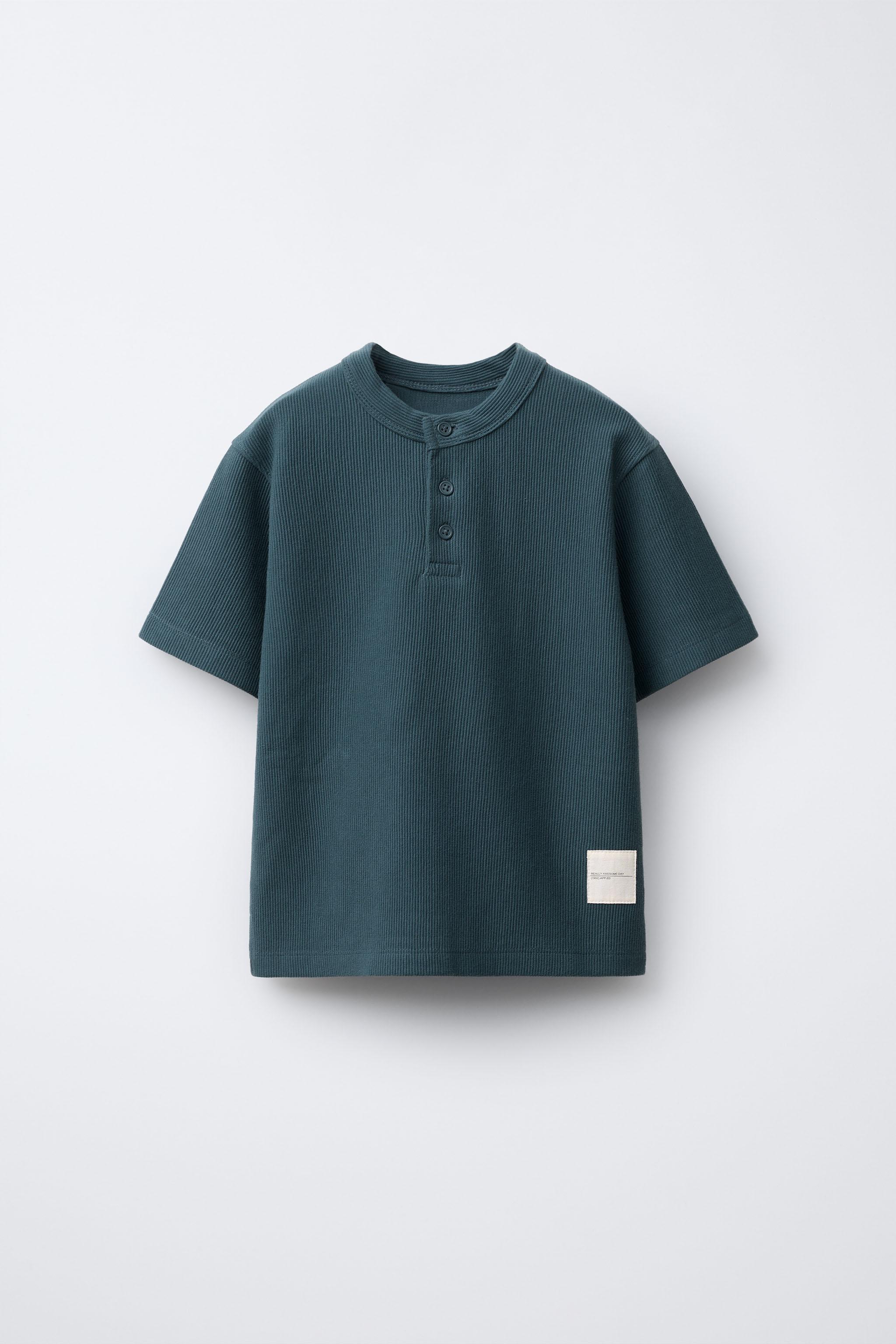 T-SHIRT AND BERMUDA OTTOMAN LABEL SET